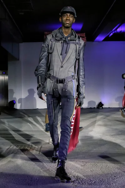 Look 31